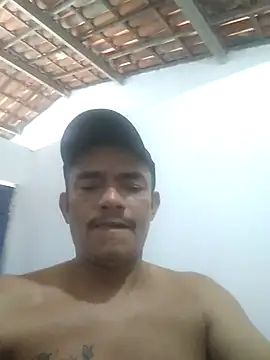 Snapshot of WellingtonOficial chatting on November 25, 2025, 11:21 am WellingtonOficial online show from November 25, 2025, 11:21 am