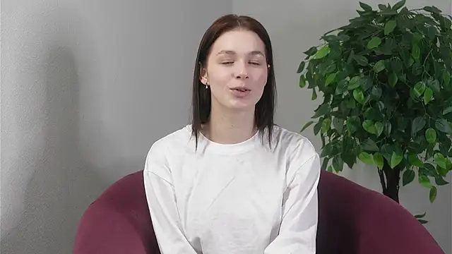 DeonHatala online show from November 27, 2025, 9:43 am