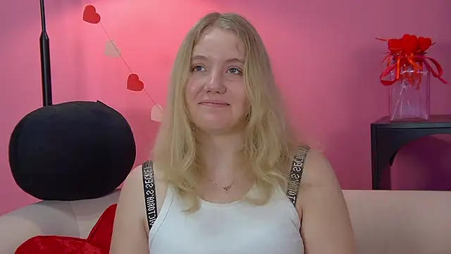 Snapshot of EmilyEvanse chatting on February 12, 2026, 6:24 am EmilyEvanse online show from February 12, 2026, 6:24 am