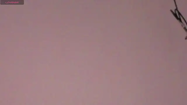 Snapshot of megan_lenon chatting on June 21, 2026, 7:19 pm megan lenon online show from June 21, 2026, 7:19 pm