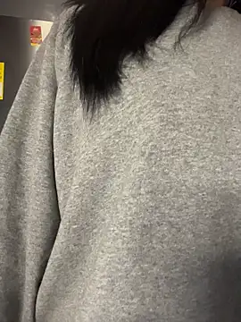 SaraAndrade  online show from March 10, 2026, 11:25 am