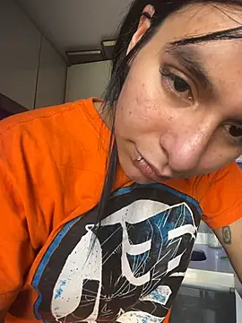 Snapshot of SaraAndrade_ chatting on March 4, 2026, 1:19 pm SaraAndrade online show from March 4, 2026, 1:19 pm