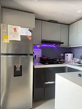 Snapshot of SaraAndrade_ chatting on February 27, 2026, 5:57 pm SaraAndrade online show from February 27, 2026, 5:57 pm