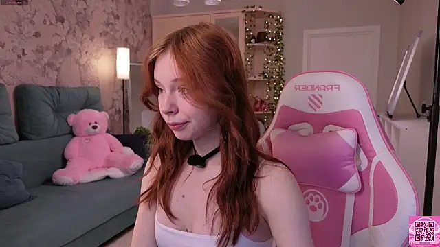 eva aria online show from March 29, 2026, 9:05 pm