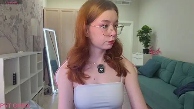 Snapshot of eva_aria chatting on July 25, 2026, 4:20 am eva aria online show from July 25, 2026, 4:20 am