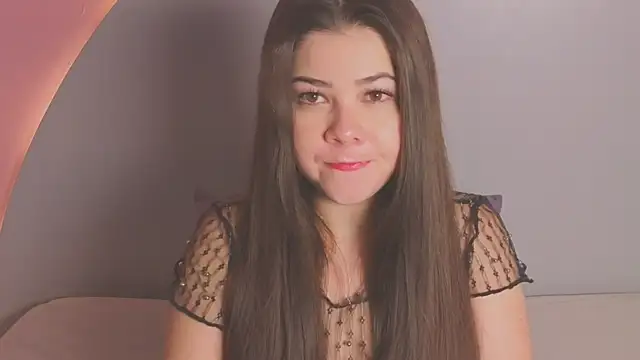 Snapshot of amyvans_ chatting on May 13, 2026, 9:33 pm amyvans online show from May 13, 2026, 9:33 pm