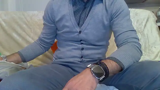 Eroshotlicker online show from January 18, 2026, 9:51 pm