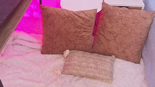 Snapshot of Kattie_sweet1 chatting on February 17, 2026, 1:08 pm Kattie sweet1 online show from February 17, 2026, 1:08 pm