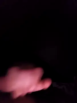 Snapshot of Razvan696969 chatting on February 10, 2026, 8:41 pm Razvan696969 online show from February 10, 2026, 8:41 pm