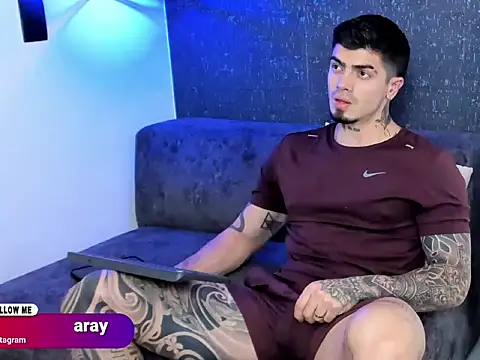  mrcock   online show from April 13, 2026, 10:58 pm