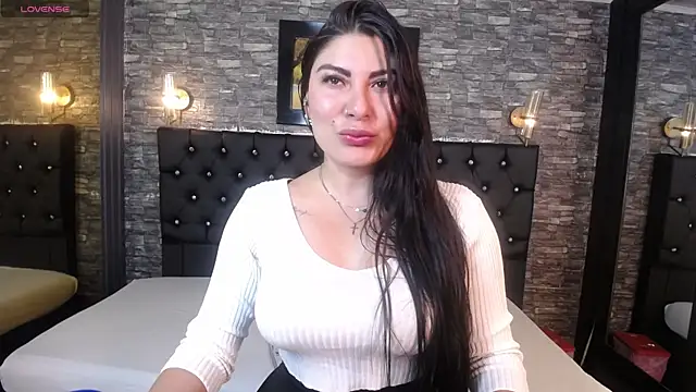 Snapshot of __Aysha chatting on November 27, 2025, 9:59 pm Aysha online show from November 27, 2025, 9:59 pm