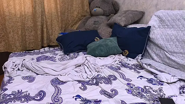 Lila Rudy2805 online show from December 2, 2025, 11:34 am