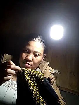 hey-bana online show from December 5, 2025, 1:10 pm