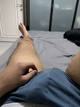 Snapshot of Bigefe chatting on December 18, 2025, 7:50 pm Bigefe online show from December 18, 2025, 7:50 pm