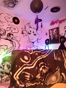 Layla quinn online show from February 18, 2026, 12:23 pm