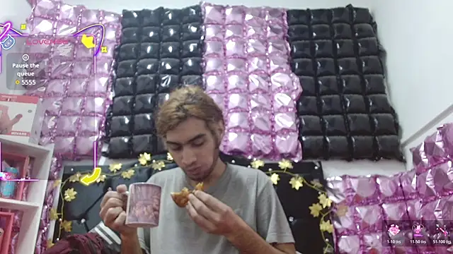 andresdark 07 online show from December 21, 2025, 3:30 am