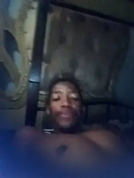 Cuteyuuboy2086 online show from November 28, 2025, 8:25 am