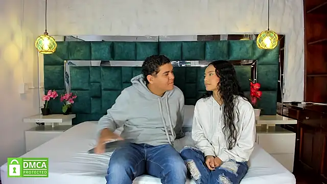 Snapshot of _bonnyandclyde chatting on February 24, 2026, 12:28 pm bonnyandclyde online show from February 24, 2026, 12:28 pm