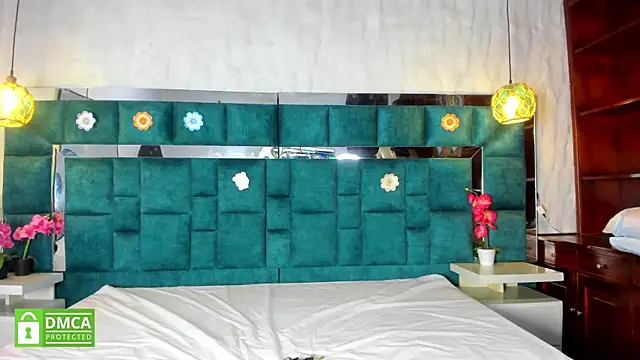 Snapshot of _bonnyandclyde chatting on January 13, 2026, 12:31 pm bonnyandclyde online show from January 13, 2026, 12:31 pm