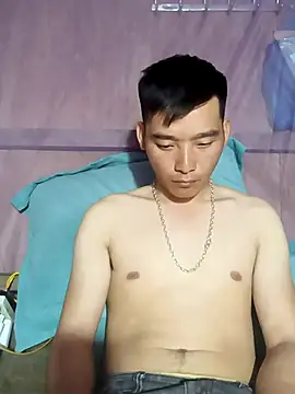 sanu551 online show from April 14, 2026, 12:48 am