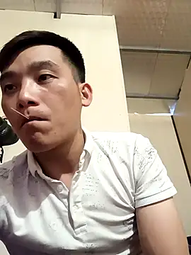 sanu551 online show from March 31, 2026, 3:52 am