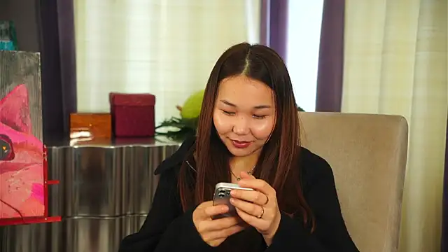 Snapshot of HertaMangis chatting on November 30, 2025, 6:25 am HertaMangis online show from November 30, 2025, 6:25 am