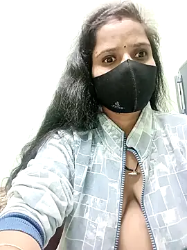 kajal-tanu online show from December 18, 2025, 3:49 pm