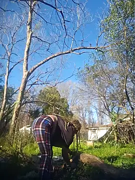 Horny hippie online show from March 11, 2025, 9:26 pm