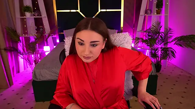 NaomiBaae online show from November 26, 2025, 2:28 pm