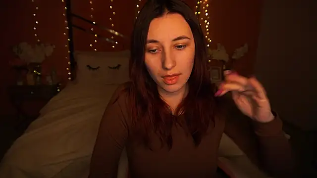 Snapshot of RoxieRay chatting on January 18, 2026, 2:53 pm RoxieRay online show from January 18, 2026, 2:53 pm