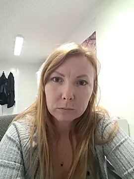 Snapshot of JenyJansy chatting on December 1, 2025, 4:08 pm JenyJansy online show from December 1, 2025, 4:08 pm