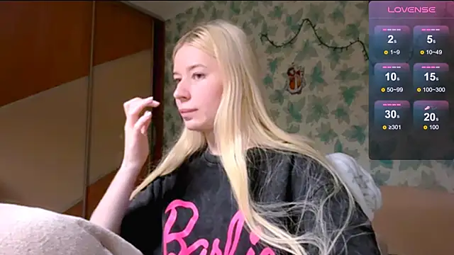 Barbie Blondie online show from April 13, 2026, 5:06 pm