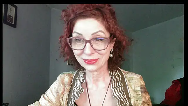 Snapshot of Kelly_Flurr chatting on May 10, 2026, 1:57 pm Kelly Flurr online show from May 10, 2026, 1:57 pm
