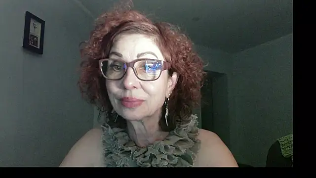 Snapshot of Kelly_Flurr chatting on May 21, 2026, 4:48 pm Kelly Flurr online show from May 21, 2026, 4:48 pm