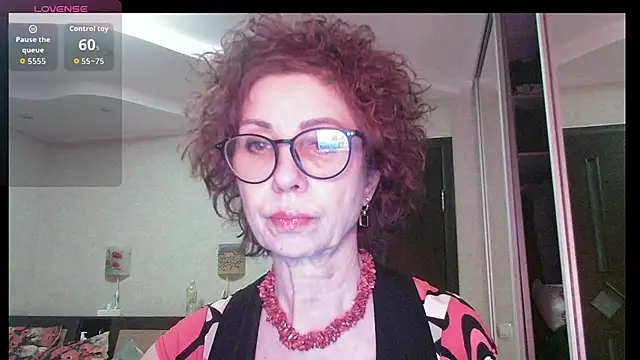 Snapshot of Kelly_Flurr chatting on February 15, 2026, 7:13 pm Kelly Flurr online show from February 15, 2026, 7:13 pm