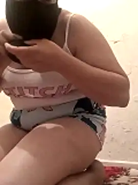 Snapshot of JinanXXX chatting on November 25, 2025, 9:04 pm JinanXXX online show from November 25, 2025, 9:04 pm