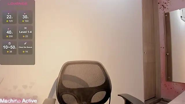 Snapshot of Skarleeth_Foxx chatting on November 29, 2025, 8:53 pm Skarleeth Foxx online show from November 29, 2025, 8:53 pm