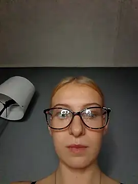 Stargirl247 online show from November 30, 2025, 12:33 am