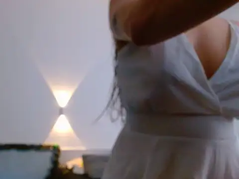 Snapshot of seductrixee chatting on December 19, 2025, 1:09 am seductrixee online show from December 19, 2025, 1:09 am