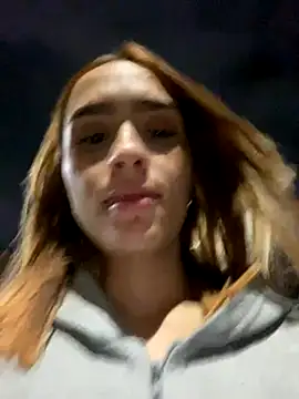 dania val online show from November 30, 2025, 2:23 am