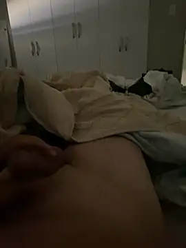 MatiG2323 online show from February 26, 2026, 12:38 pm