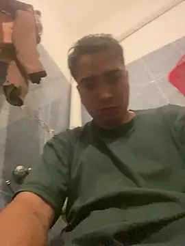 MatiG2323 online show from April 29, 2026, 5:55 am