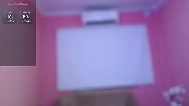 Snapshot of Karla_Soff_19 chatting on January 14, 2026, 8:01 pm Karla Soff 19 online show from January 14, 2026, 8:01 pm