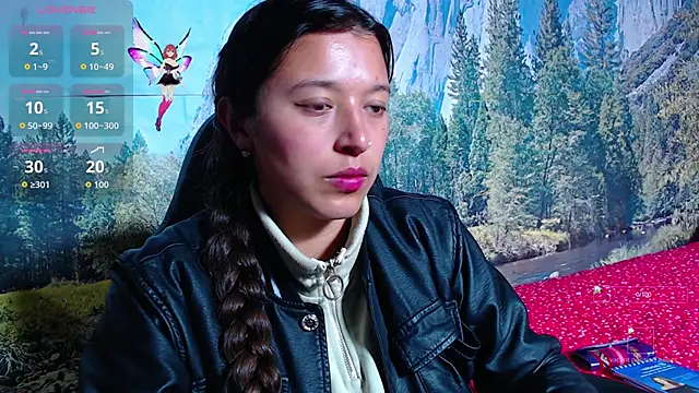 luanablood online show from December 1, 2025, 11:16 pm