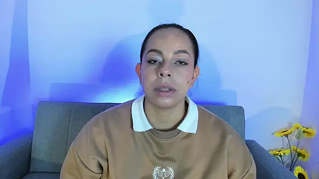 Snapshot of jimena_chic1 chatting on January 9, 2026, 7:54 pm jimena chic1 online show from January 9, 2026, 7:54 pm