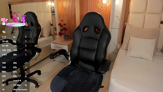 samantha quinnn online show from December 20, 2025, 4:04 am