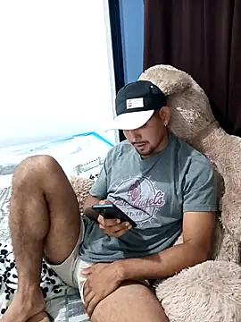 Meretrix XXX online show from December 2, 2025, 4:25 am