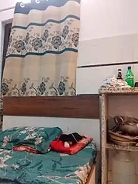 Cute Girl 27 online show from December 22, 2025, 6:30 pm