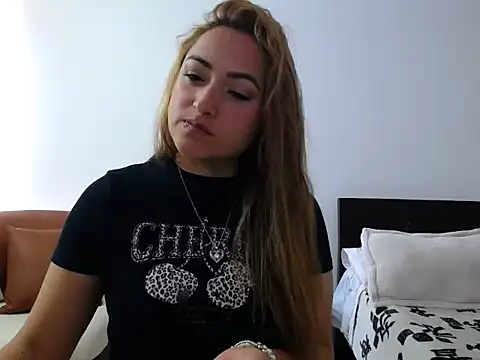 ximenaxcite19 online show from December 5, 2025, 1:10 pm