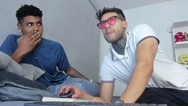  Camilo Rodriguez  online show from December 20, 2025, 4:37 am